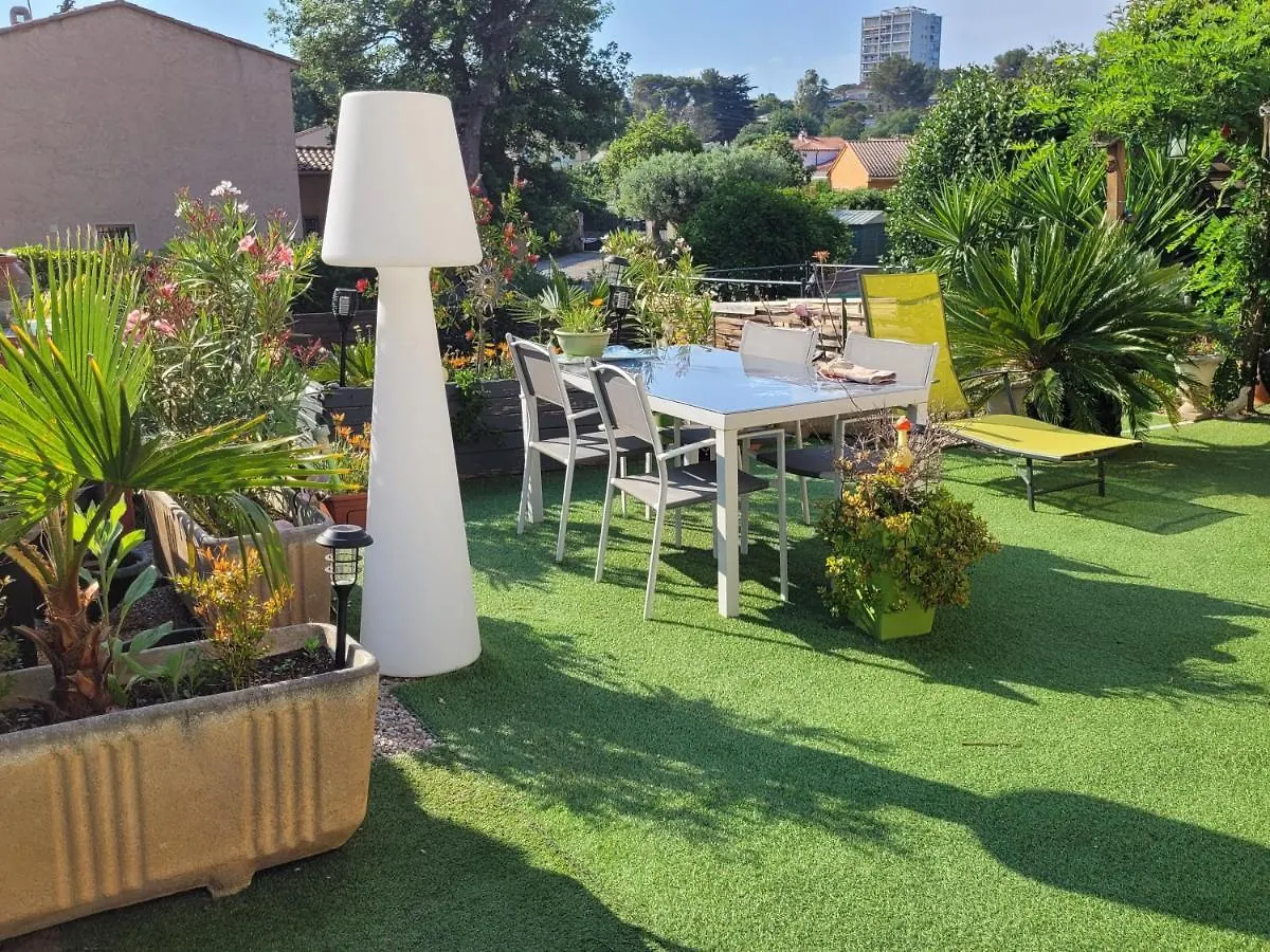 Chambre Privee Chez L'Habitant En Rez-De-Jardin Saint-Raphaël